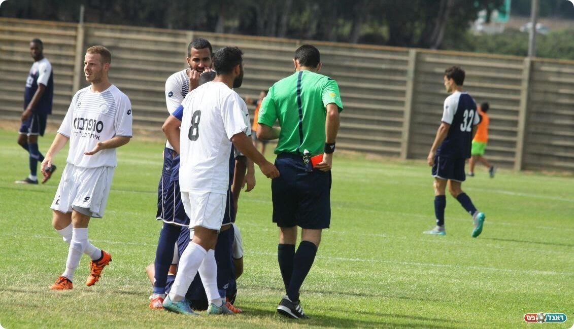 אדום לטבריה. עפיף נזאל מורחק (שלומי גבאי)